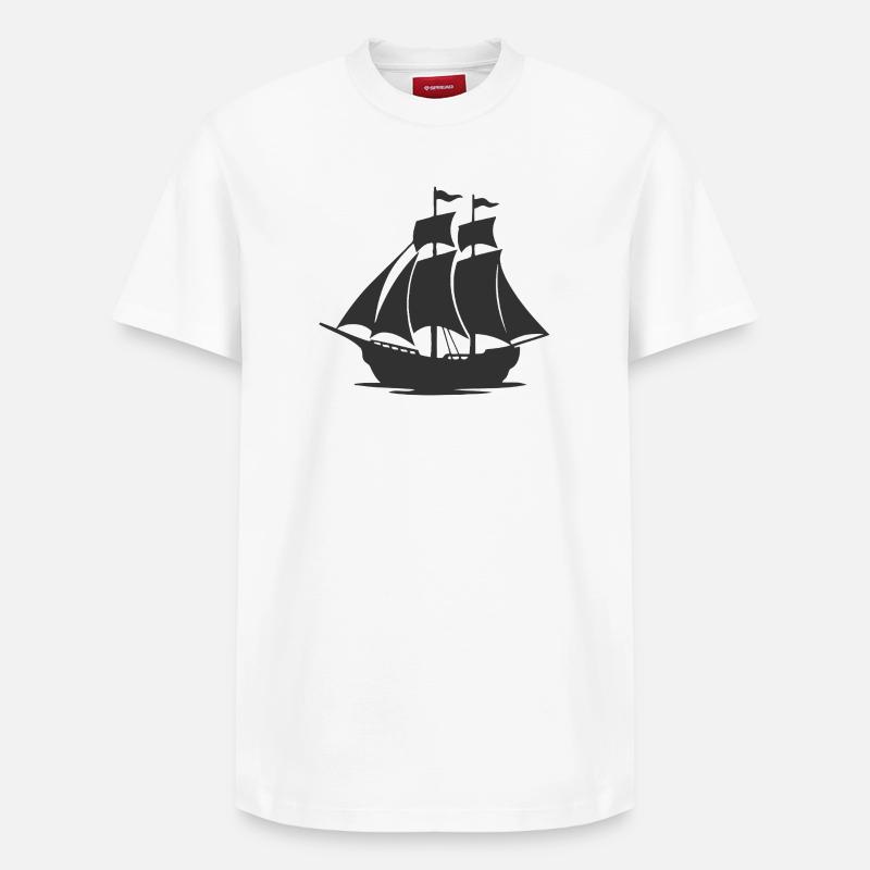 Mysteriöse Silhouette eines Segelschiffs - Relaxed Unisex Supima Cotton T-Shirt – von SPREAD - Weiß