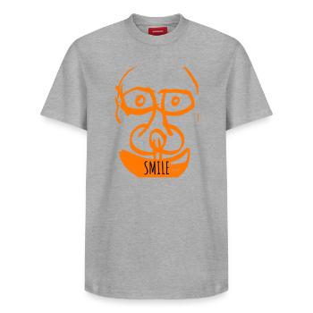 Oranges Doodle-Lächeln - Relaxed Unisex Supima Cotton T-Shirt – von SPREAD - Weiß - Vorne - AI Model Female 172 dark (172cm) & AI Model Male 185 dark (185cm)