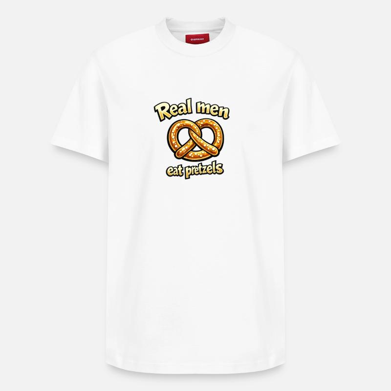Echte Männer essen Brezeln - Relaxed Unisex Supima Cotton T-Shirt – von SPREAD - Weiß
