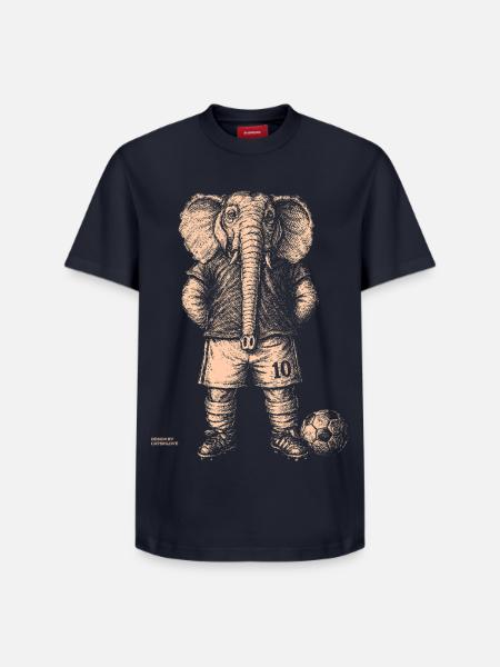 Olifant met voetbal voor donkerblauwe shirts - T-shirt unisex met relaxed fit van Supima-katoen – van SPREAD - navy