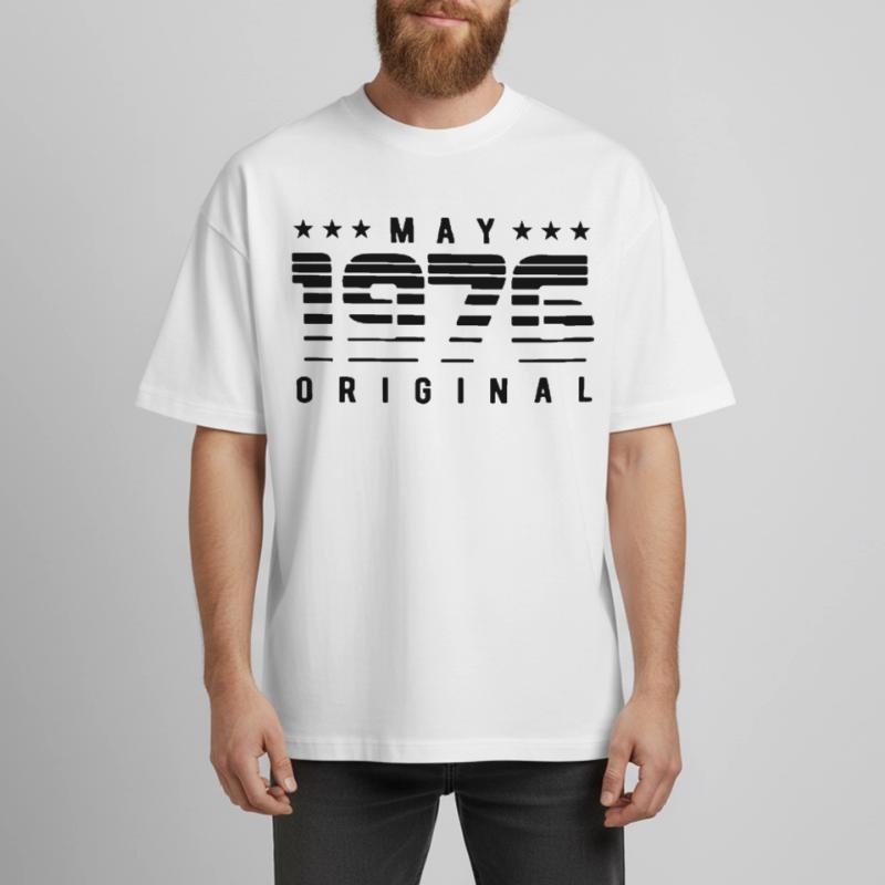 May 1976 Original Striped Vintage Geburtstag Boxy Heavyweight Unisex Organic T-Shirt von Stanley/Stella