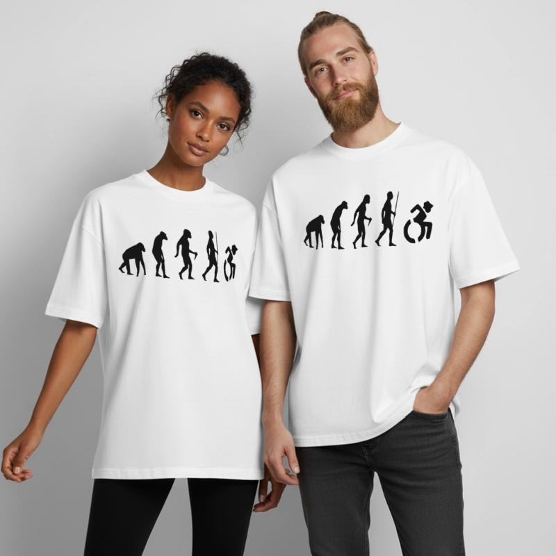 Evolution Rollstuhl. Die Rollstuhl-Evolution * Heavyweight Unisex Boxy T-Shirt von stanley/stella	