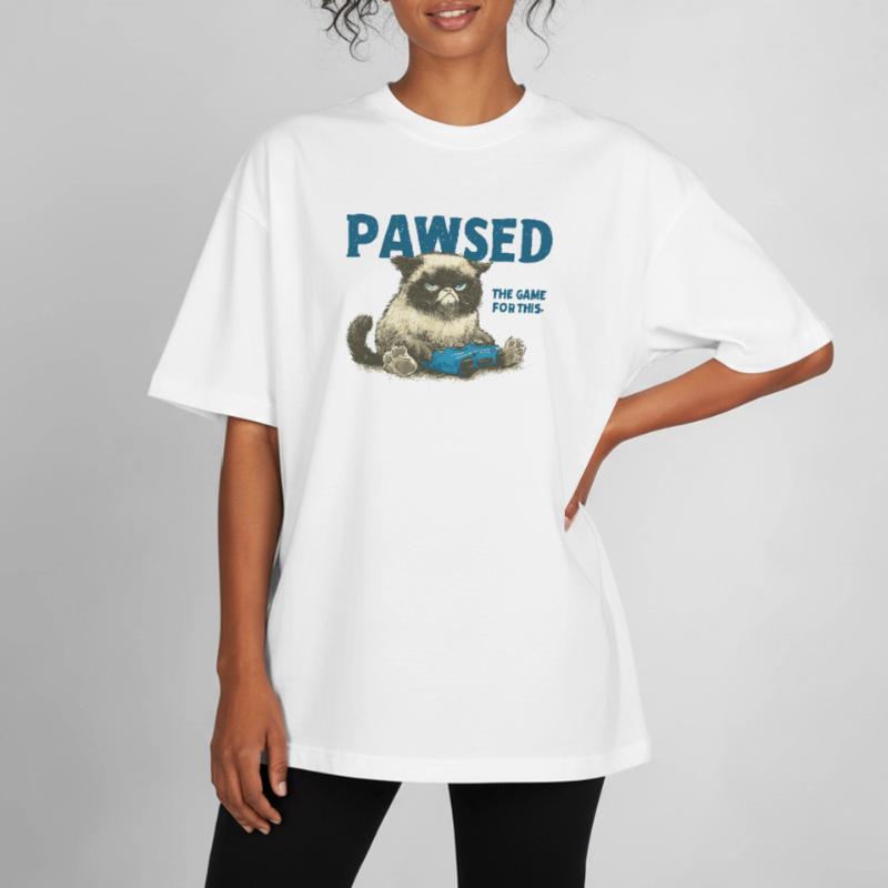 Das Spiel Cat mit Controller PAWSED Boxy Heavyweight Unisex Organic T-Shirt von Stanley/Stella