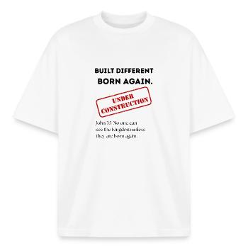 Im Aufbau Briefmarke Art. Christliche Kleidung. - Boxy Heavyweight Unisex Organic T-Shirt von Stanley/Stella - Weiß - Vorne - AI Model Male 185 light (185cm) & AI Model Female 172 dark (172cm)