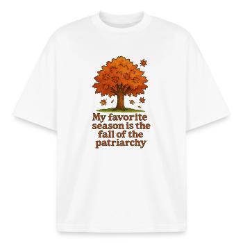 Herbstbaum: Fall des Patriarchats - Boxy Heavyweight Unisex Organic T-Shirt von Stanley/Stella - Weiß - Vorne - AI Model Male 185 light (185cm) & AI Model Female 172 dark (172cm)
