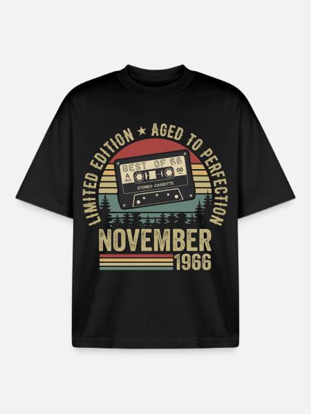 November 1966 - Boxy Heavyweight Unisex Organic T-Shirt von Stanley/Stella - Schwarz