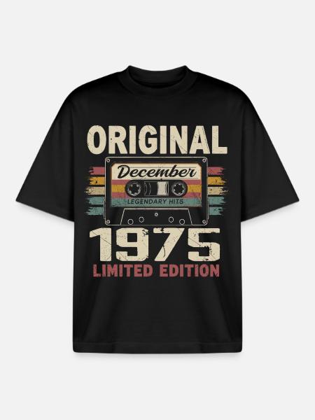 December 1975 Birthday Gift - Boxy Heavyweight Unisex Organic T-Shirt by Stanley/Stella - black