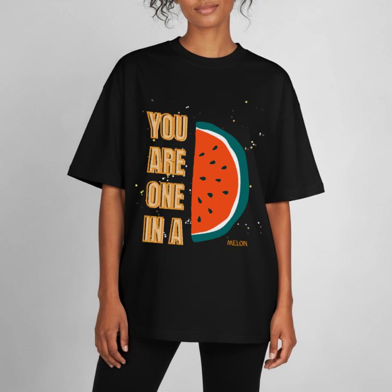 C’est drôle, tu es un dans une pastèque, pastèque, fruit de jeu de mots T-shirt unisexe boxy épais biologique Stanley/Stella