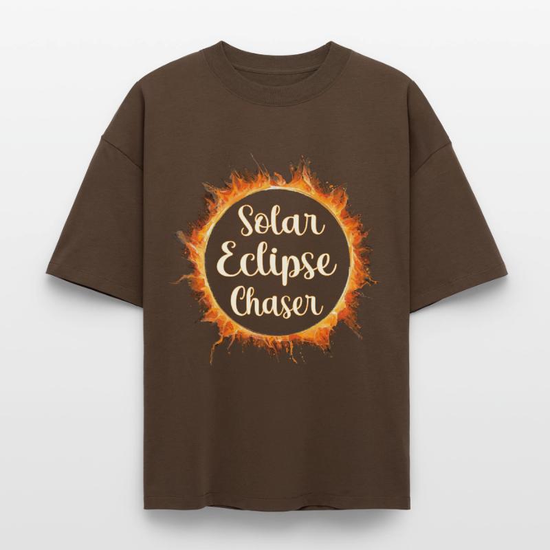 Solar eclipse chaser Boxy Heavyweight Unisex Organic T-Shirt by Stanley/Stella