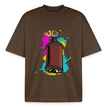 Bombe aérosol graffiti avec peintures en aérosol - T-shirt unisexe boxy épais biologique Stanley/Stella - marron foncé - Devant - AI Model Male 185 light (185cm) & AI Model Female 172 dark (172cm)