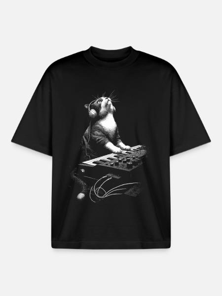 Cat Plays Synthesizer - Musikproducer Gave - Stanley/Stella unisex boxy heavyweight T-shirt økologisk - sort