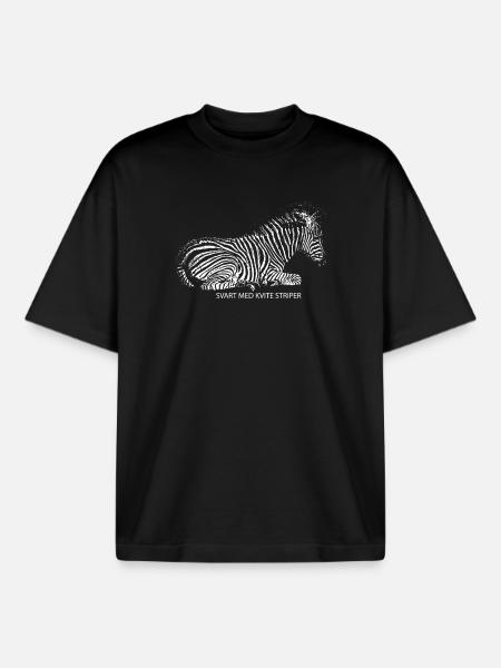 Svart med Kvite Striper - Unisex boxy heavyweight T-skjorte økologisk Stanley/Stella - svart