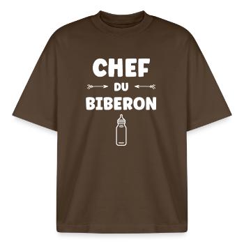 Chef du Biberon - Boxy Heavyweight Unisex Organic T-Shirt von Stanley/Stella - Dunkelbraun - Vorne - AI Model Male 185 light (185cm) & AI Model Female 172 dark (172cm)