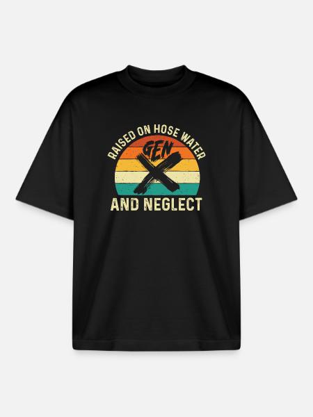 Generasjon X oppvokst med vannslange og forsømmelseshumor - Unisex boxy heavyweight T-skjorte økologisk Stanley/Stella - svart