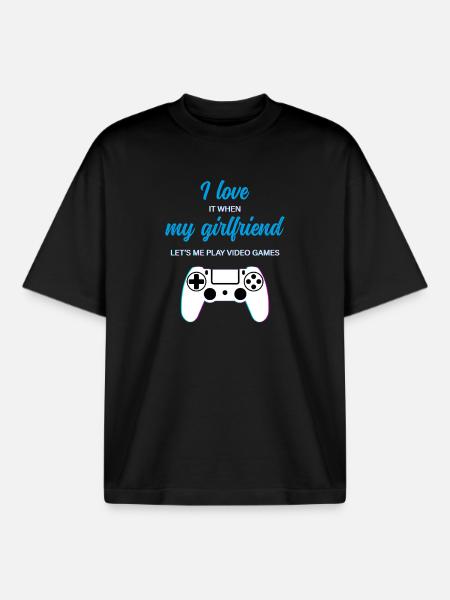 Gaming Love: Girlfriend Lets Me Play - Boxy Heavyweight Unisex Organic T-Shirt by Stanley/Stella - black