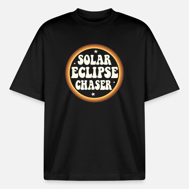 Solar eclipse chaser - Boxy Heavyweight Unisex Organic T-Shirt by Stanley/Stella - black