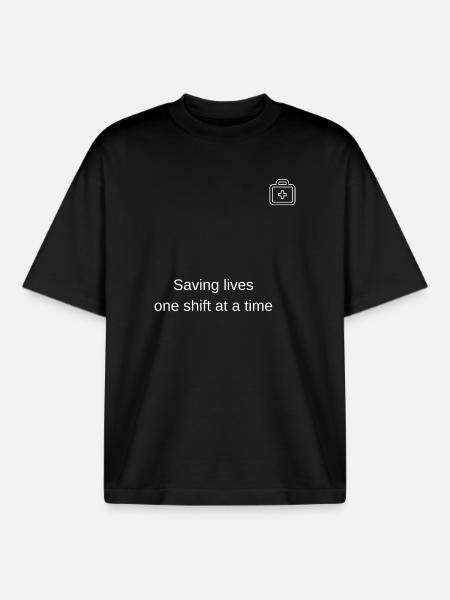 Saving lives every shift - Boxy Heavyweight Unisex Organic T-Shirt by Stanley/Stella - black