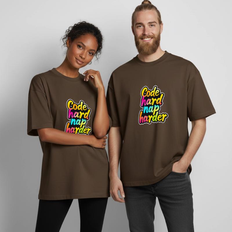 Code Hard Nickerchen Härter Lustiger Programmierer Tee Heavyweight Unisex Boxy T-Shirt von stanley/stella	