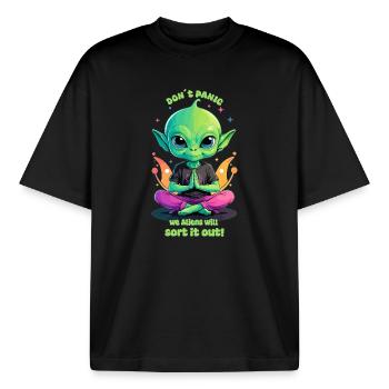 Cute Alien Regulates this ! - Boxy Heavyweight Unisex Organic T-Shirt by Stanley/Stella - black - Front - AI Model Male 185 light (185cm) & AI Model Female 172 dark (172cm)