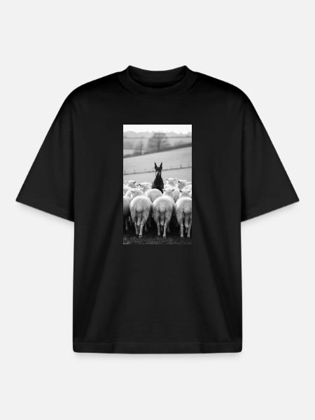 Stove guard at dawn - Boxy Heavyweight Unisex Organic T-Shirt by Stanley/Stella - black