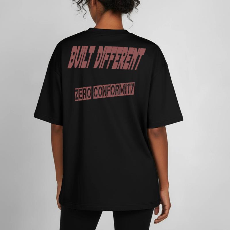 Construit différemment – Conformité nulle | Bold Streetwea T-shirt unisexe boxy épais biologique Stanley/Stella