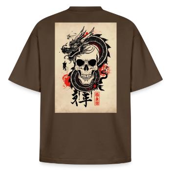 Streetwear Drache Japan Style T-Shirt - Boxy Heavyweight Unisex Organic T-Shirt von Stanley/Stella - Dunkelbraun - Hinten - AI Model Male 185 light (185cm)