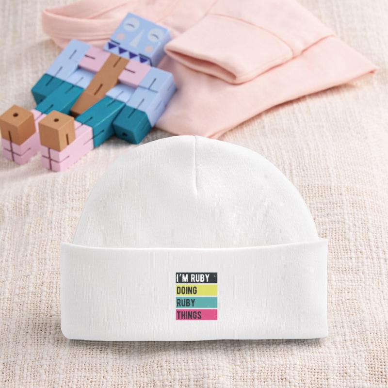 Je suis Ruby qui fait des couleurs rétro de Ruby Things Bonnet bébé bio