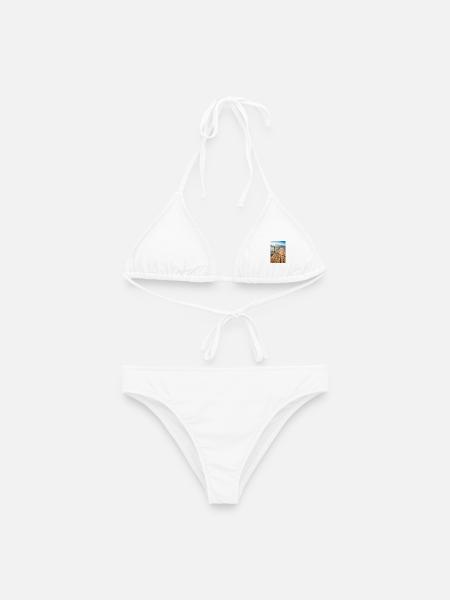 Wooden jetty at the mountain lake in the sunlight - Women's Bikini - white