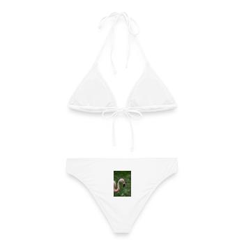 Nahaufnahme eines rosa Flamingos vor Grün - Frauen Bikini - Weiß - Hinten - AI Model Female 172 dark (172cm)