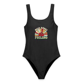 Wild about Foiling - retro sunset - Frauen Badeanzug - Schwarz - Vorne - AI Model Female 172 light (172cm)
