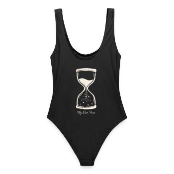 My Own Pace Hourglass Stars - Frauen Badeanzug - Schwarz - Hinten - AI Model Female 172 light (172cm)