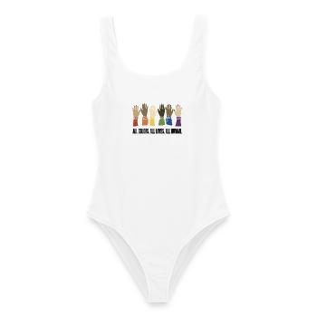 ALL COLORS. ALL LOVES. ALL HUMAN. - Frauen Badeanzug - Weiß - Vorne - AI Model Female 172 dark (172cm)
