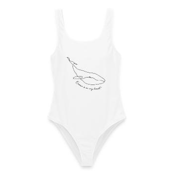 Ocean is in my heart - Frauen Badeanzug - Weiß - Vorne - AI Model Female 172 dark (172cm)