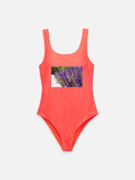 Vibrant Purple Salvia Flowers - Frauen Badeanzug - Korallenrot