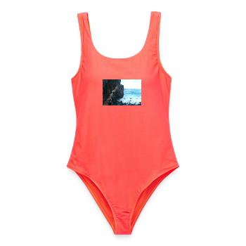 Gefährlicher Weg Madeira - Frauen Badeanzug - Korallenrot - Vorne - AI Model Female 172 light (172cm)