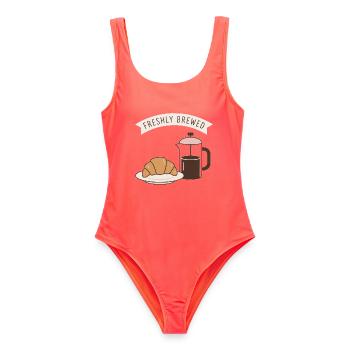 Frühstücksduft Kaffee Croissant - Frauen Badeanzug - Korallenrot - Vorne - AI Model Female 172 light (172cm)