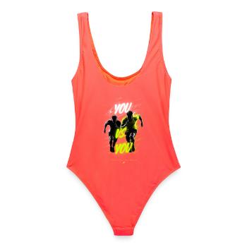 NeonSprint Duo – Sprinterkunst - Frauen Badeanzug - Korallenrot - Hinten - AI Model Female 172 light (172cm)