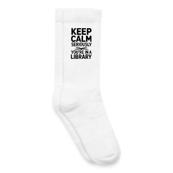 Ruhe bewahren, ganz ernsthaft, Sie sind in einer Bibliothek - Kinder Tennissocken - Weiß - Rechts