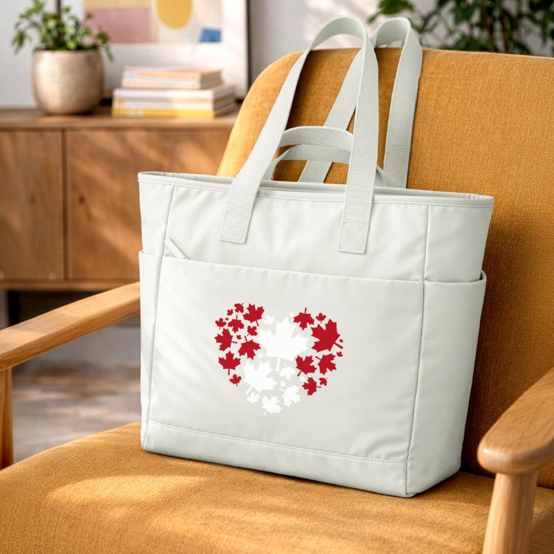 Maple Leaf Heart Pattern Water-Repellent Padded Bag