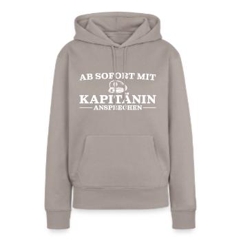 Seglerin Bestandener Bootsführerschein Kapitänin - Frauen Premium Bio Hoodie - Taupe - Vorne - Julia (174cm)