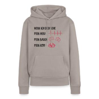 verliebt - Frauen Premium Bio Hoodie - Taupe - Vorne - Julia (174cm)