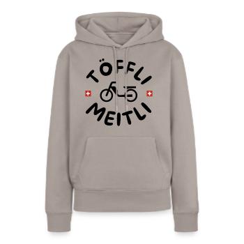 Tofflimeitli | Töfflibueb Mofa 80er 90er Schweiz - Frauen Premium Bio Hoodie - Taupe - Vorne - Julia (174cm)