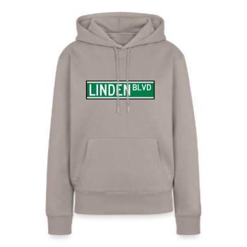 LINDEN BLVD ZEICHEN - Frauen Premium Bio Hoodie - Taupe - Vorne - Julia (174cm)