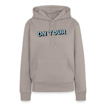 on tour - Frauen Premium Bio Hoodie - Taupe - Vorne - Julia (174cm)