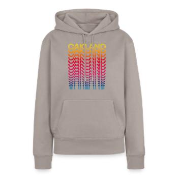Retro Nostalgic USA City - Rainbow Oakland - Sweat à capuche Premium bio Femme - taupe - Devant - Julia (174cm)