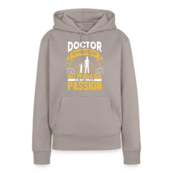 Médecin Médecin Médecin spécialiste Médecin - Sweat à capuche Premium bio Femme - taupe - Devant - Julia (174cm)