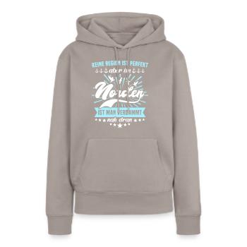 Norden Sprüche Nordener - Frauen Premium Bio Hoodie - Taupe - Vorne - Julia (174cm)