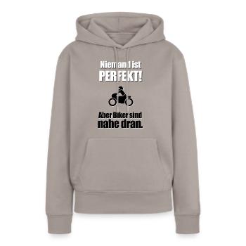 Perfekt - Frauen Premium Bio Hoodie - Taupe - Vorne - Julia (174cm)