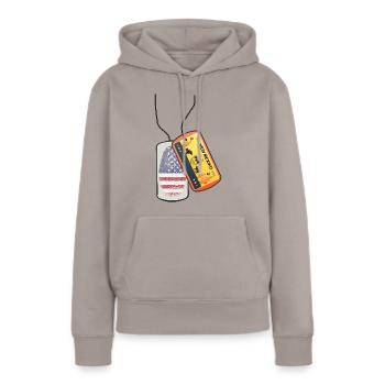 Plaque d’identité NEW MEXICO Fingerprint USA - Sweat à capuche Premium bio Femme - taupe - Devant - Julia (174cm)