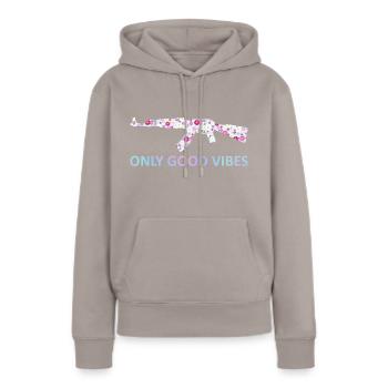 Sturmgewehr - Frauen Premium Bio Hoodie - Taupe - Vorne - Julia (174cm)